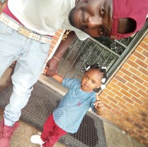 Meet your Posher, Ezell